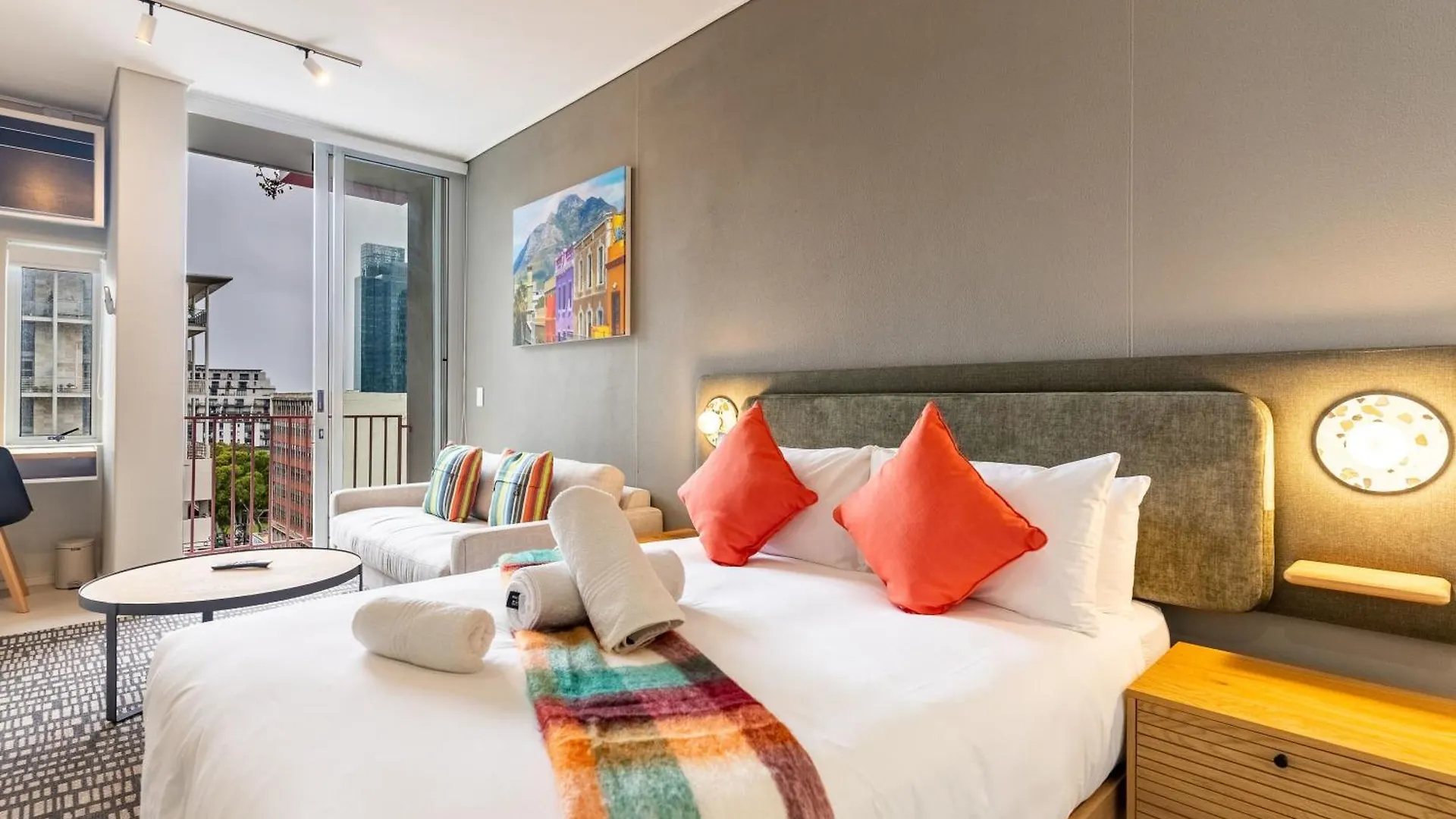 The Rose 608 - Stylish City Centre Studio Κέιπ Τάουν